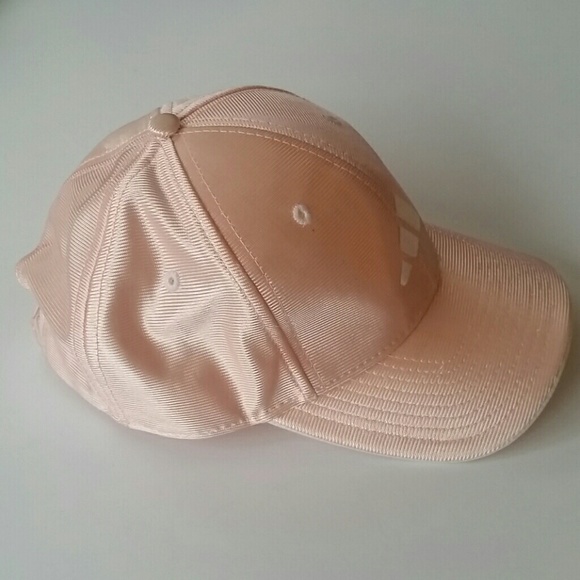 🔴SOLD🔴Adidas Pink Baseball Cap Visor Hat - Picture 2 of 6